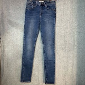 Forever 21 Push Up Jeans Skinny Medium Wash Size 25